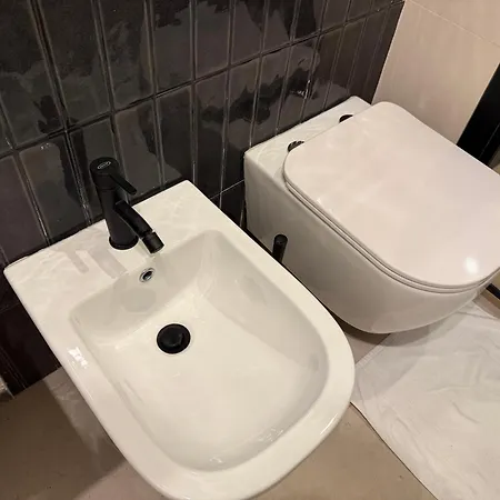 Manzoni Palace 900 Апартаменты
