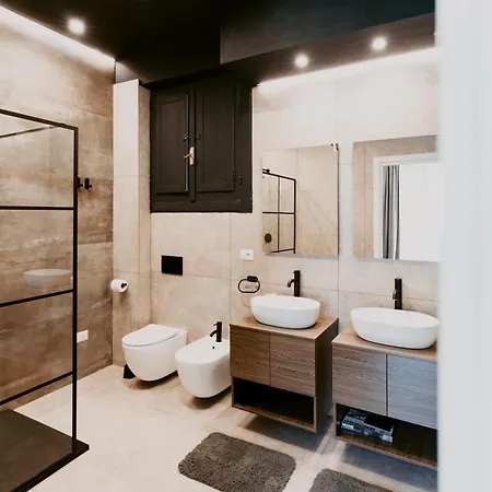 Апартаменты Manzoni Palace 900 *